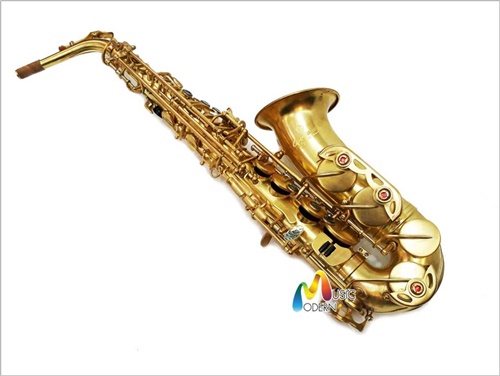 Overtone Alto Saxophone รุ่น un lacquer OSA-60 อัลโตแซกโซโฟน ยี่ห้อ โอเว่อร์โทน รุ่น OSA-60